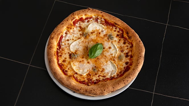 Christina Pizza - Paris - 3