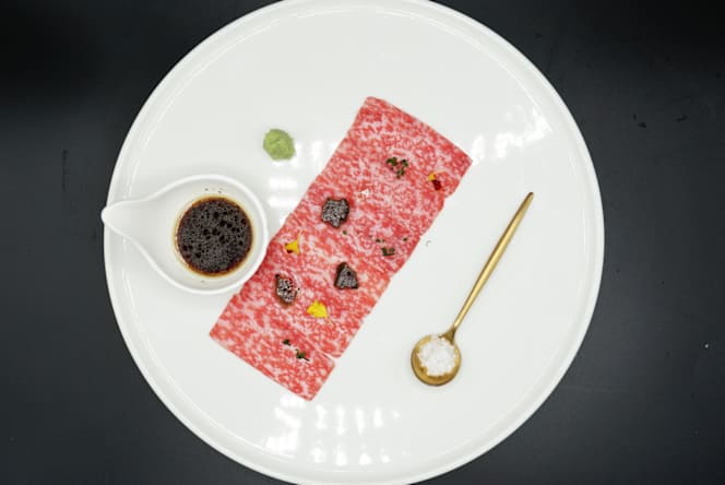 Hata San Sushi & Robata - 1