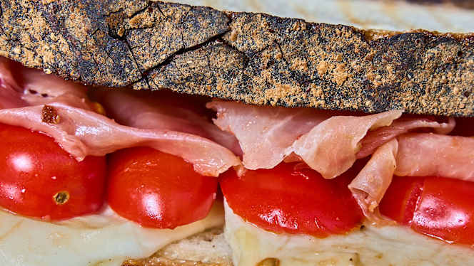 Nerì Wine Cocktail Bar - 3