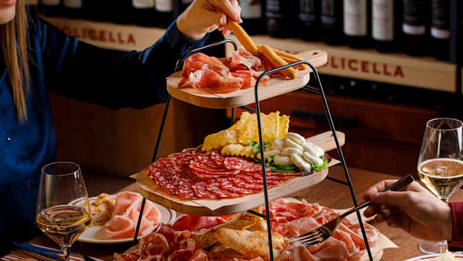 Signorvino Paris - Paris - 9