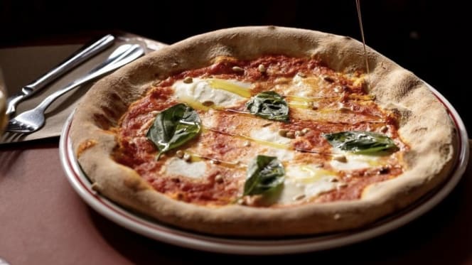 La Cerise sur la Pizza - Place des Vosges - 0