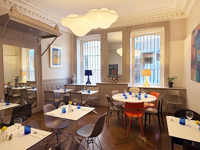 Hibou Bistro Grec - 9