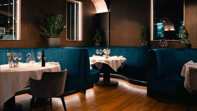 Mon Cher Restaurant - 8