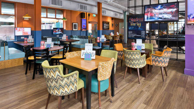 Hope and Anchor - 6