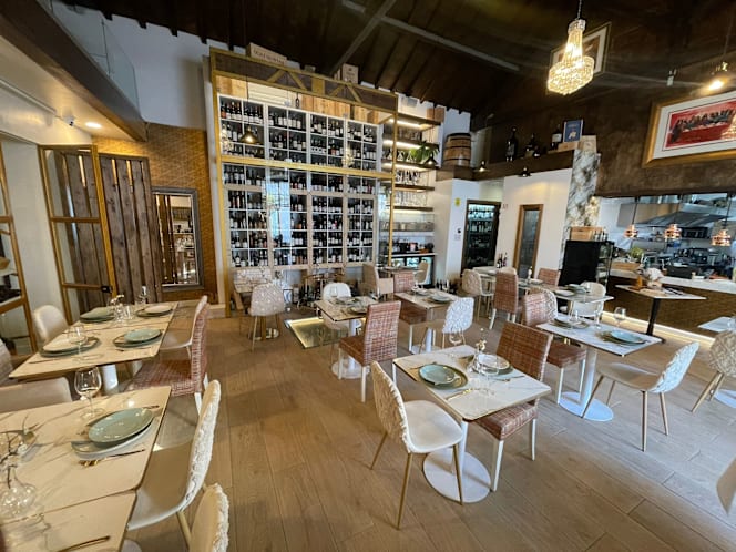 By Opus - Wine House & Food - 8