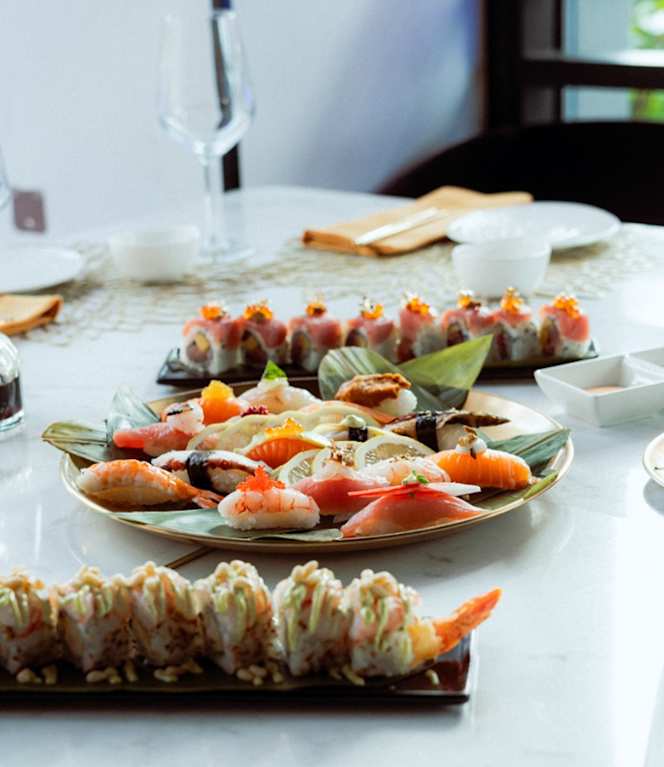 LOVE'S Sushi Bar - 3