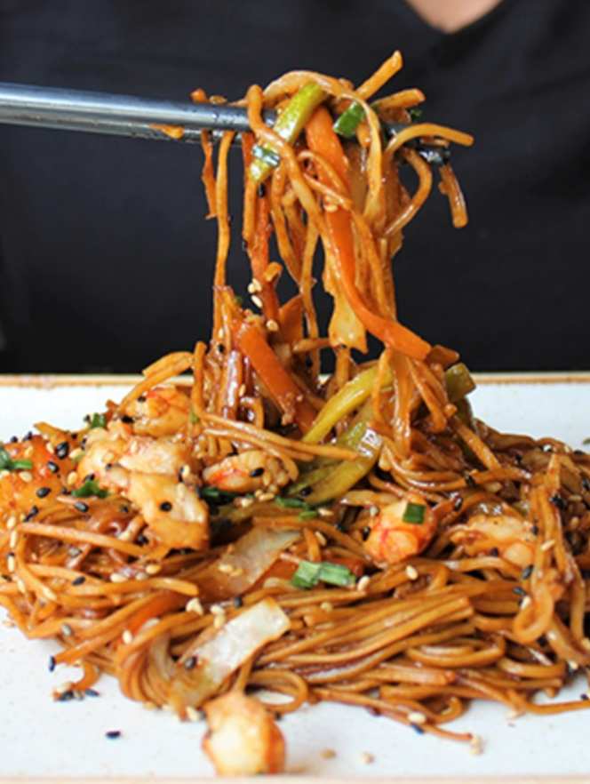 LOVE'S Sushi Bar - 4