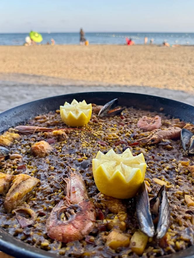 Ibizabeach Cafe - 1