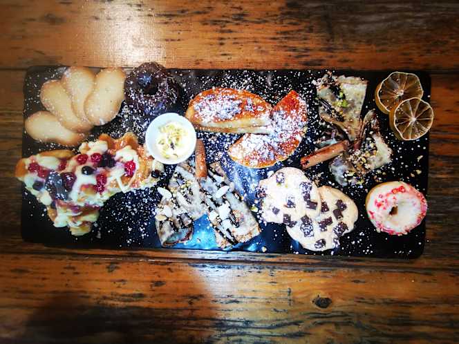 The Primo Bistrot - 4