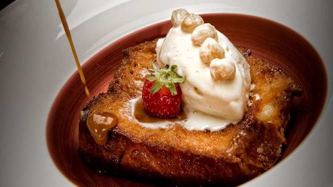 Chez Maman - Piano Live - 1