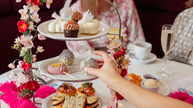 MAMMA MIA! Afternoon Tea at Strand Palace - 6