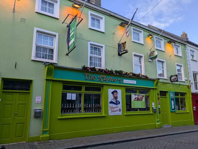 Rafter's Gastro Pub & Accommodation - 1