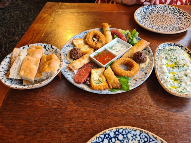 Mezze @ The Farmers Arms - 4