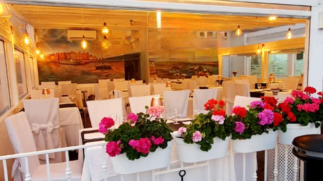 Ristorante Mustafà Al Porto Di Pozzuoli - 6