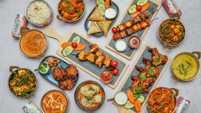 Blue Taj Indian & Nepalese Restaurant - 9