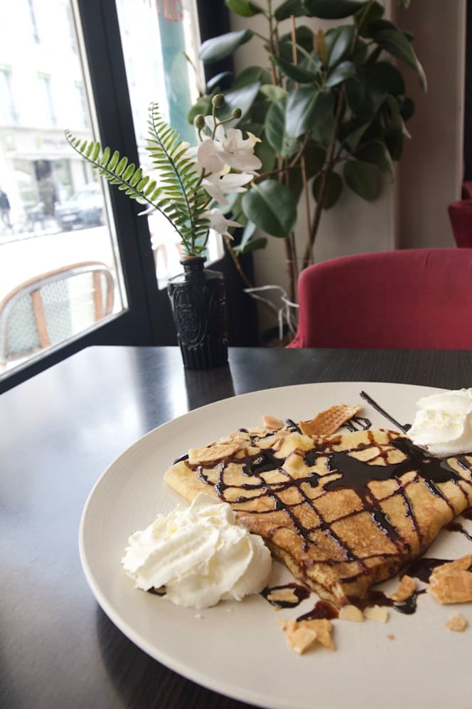 Café Les Glaces - 2
