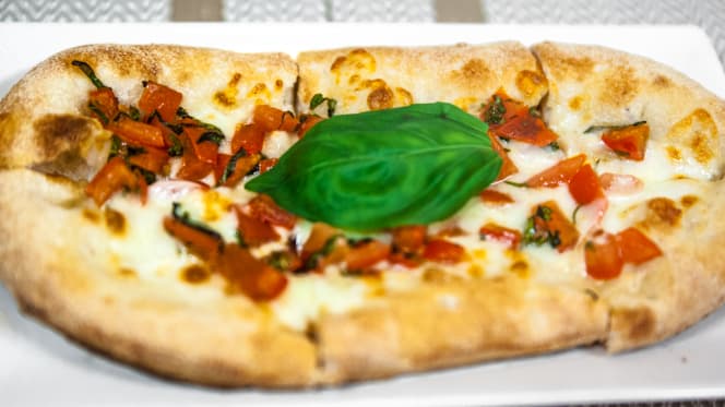D’elias pizza - 2