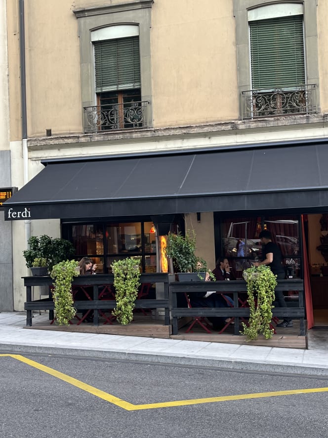 Ferdi Restaurant - 8
