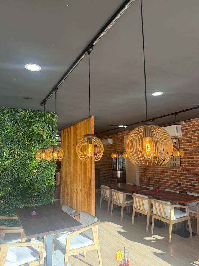 Spazio Lunchroom en Pizzeria - 3