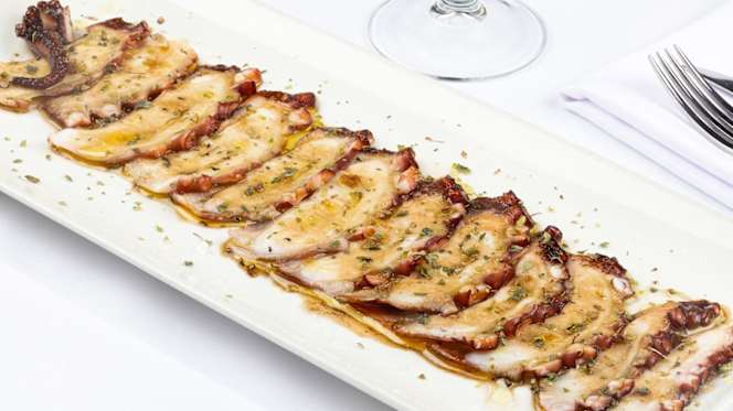 Mercado de la Reina 10 - 0