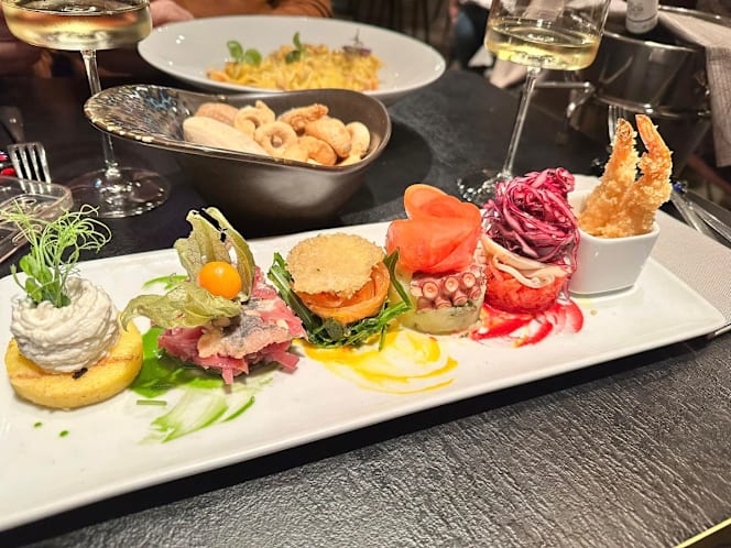 Bollicine Tapas & Cicchetti - 0