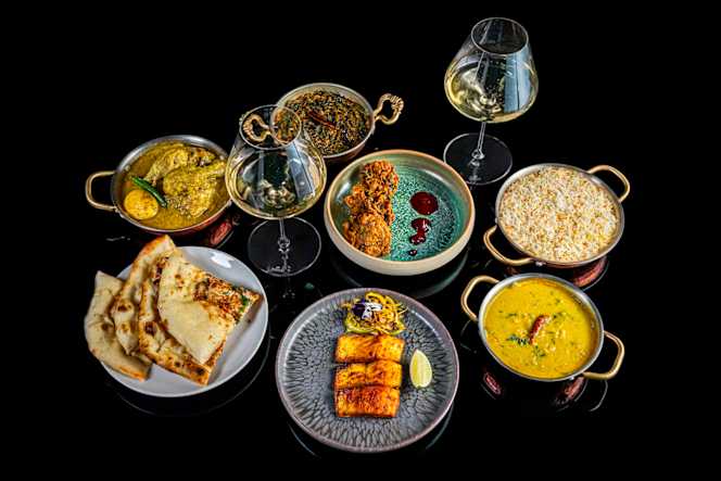 India Poort Indian Restaurant - 4