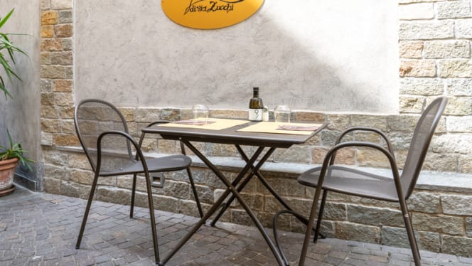 La Cucina Di Via Zucchi - 6
