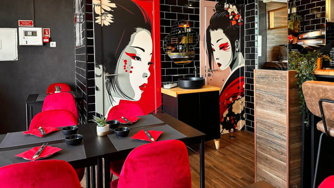 Wagasa Sushi Bar - 7