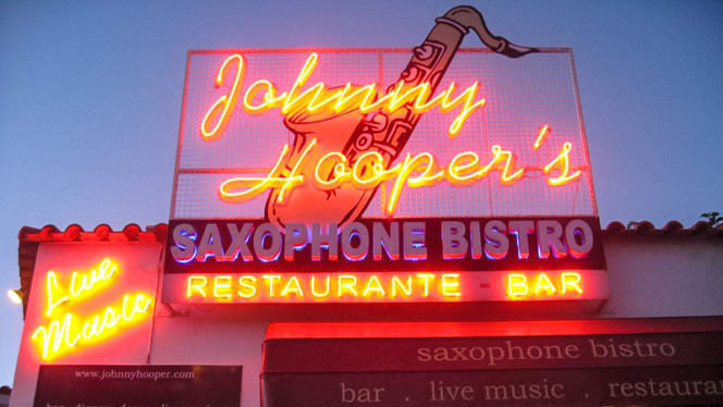 Johnny Hoopers Saxophone Bistro - 4