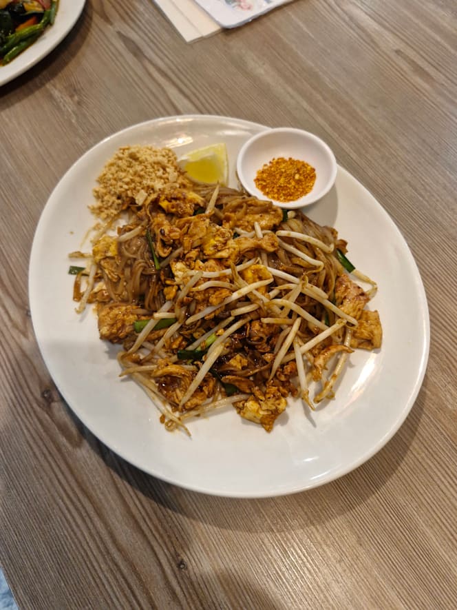 Yom Thai Food - 3