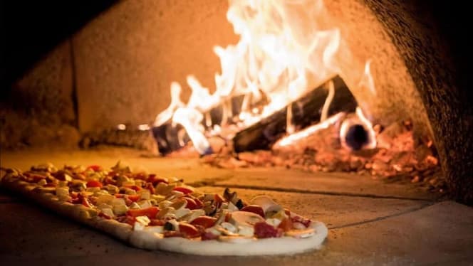 Pizzeria e Rosticceria la Metro di Raffaele Iuliano - 7