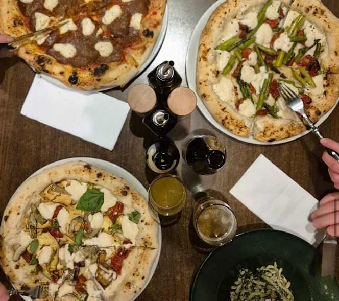 La Stella Nera - Vegan Pizzeria - 9