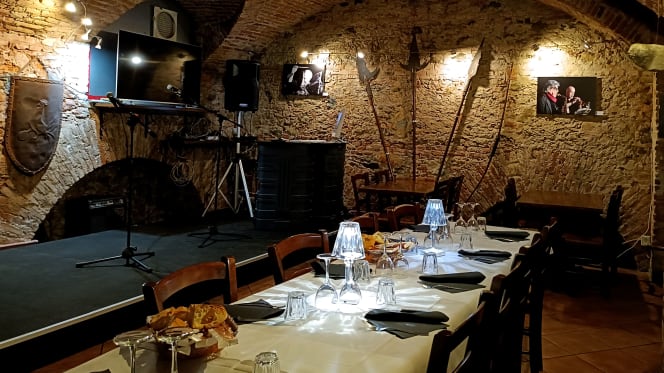 Accasa - Dinner & Live Music - 1