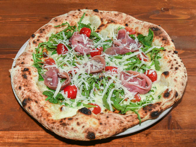 Pizzeria Napoletana Masaniello - 5