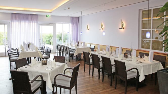 Wyndham Stralsund - Prime Restaurant & Bar - 7