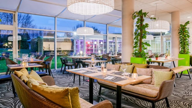 "Parenthèse", By Novotel - 0