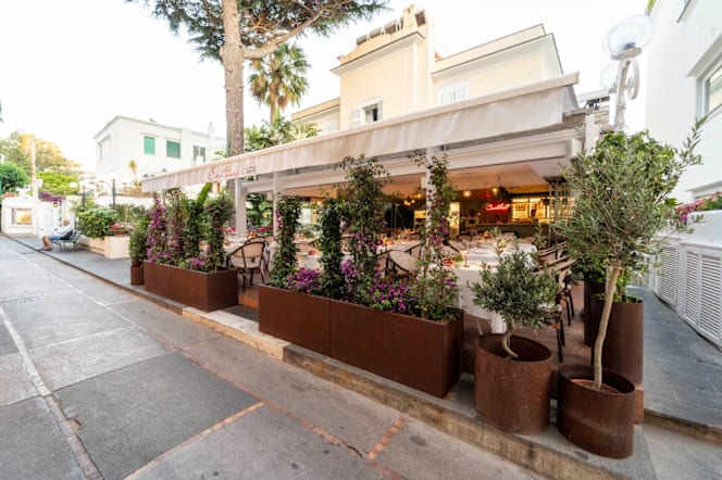 Santina Capri - 3