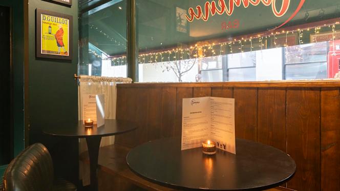 Clémence Cocktail & Champagne Bar - 1