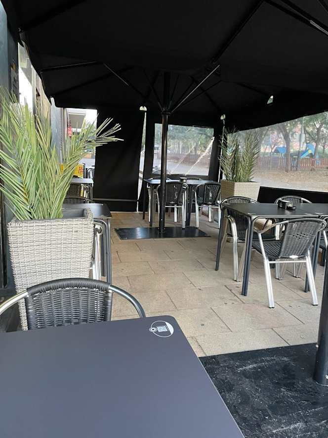 Deunido Restaurant - 7