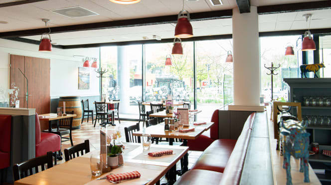 Swiss Bistro - 1