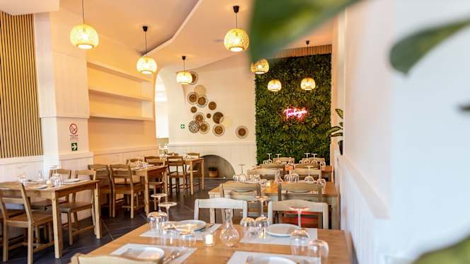 TAMBAYAN - Filipino Restaurant & Cocktail Bar - 2