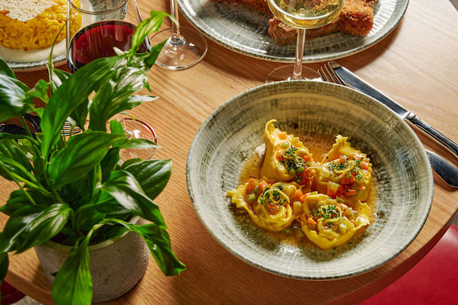 Obicà Mozzarella Bar - Cusani - 1