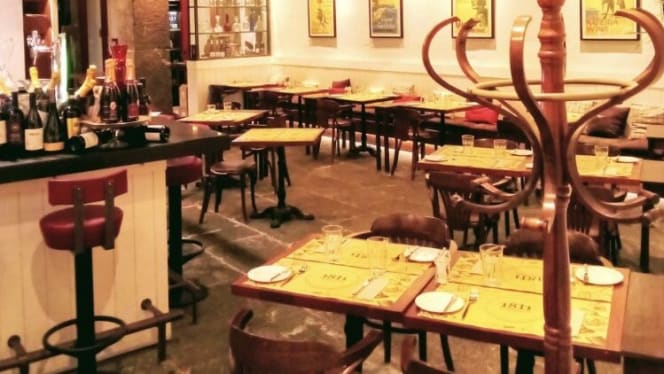 1811 Bistro - 8
