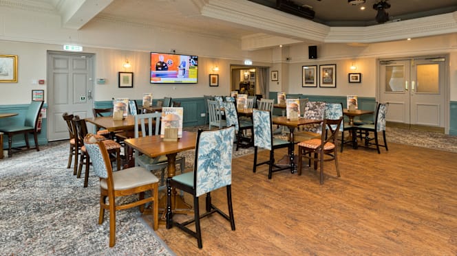 Bluebell Hotel Middlesbrough - 5
