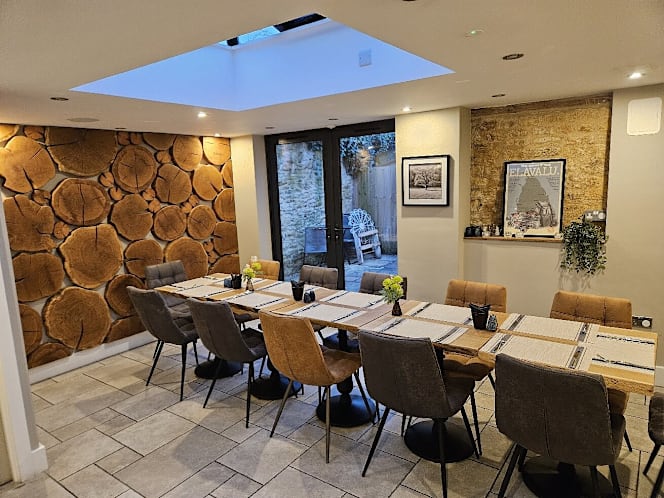 Tikiri Cotswolds - 2