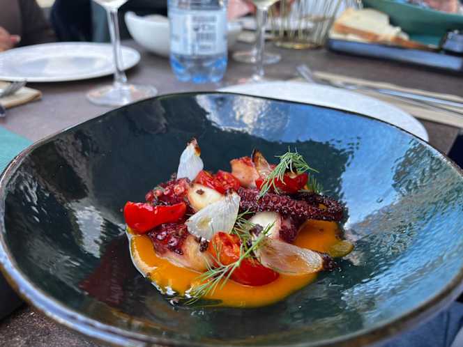 Kalamarè Fish Tapas Restaurant - 4