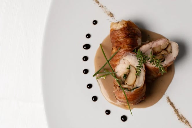 Eqvo Restaurant - 8