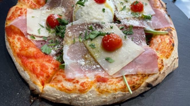 Pizza Vics - 7