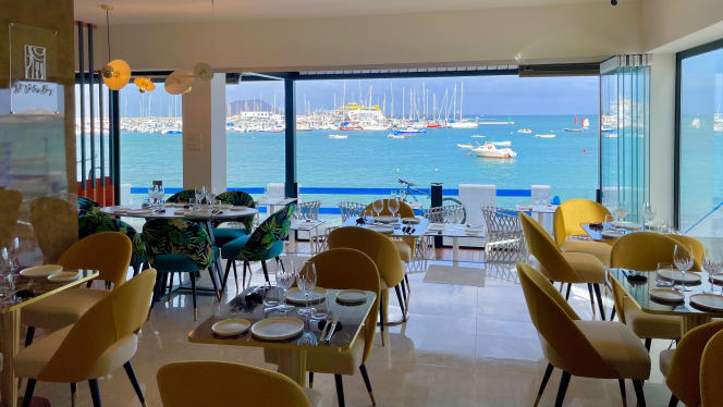 D’Vales Bay - 0