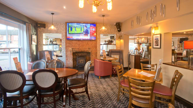 Drapers Arms - 3